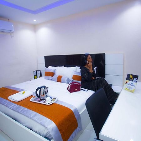 Appleville Suites Икея Экстерьер фото