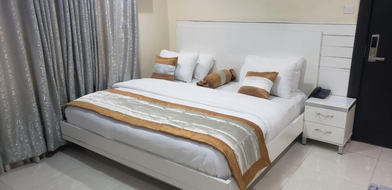 Appleville Suites Икея Экстерьер фото