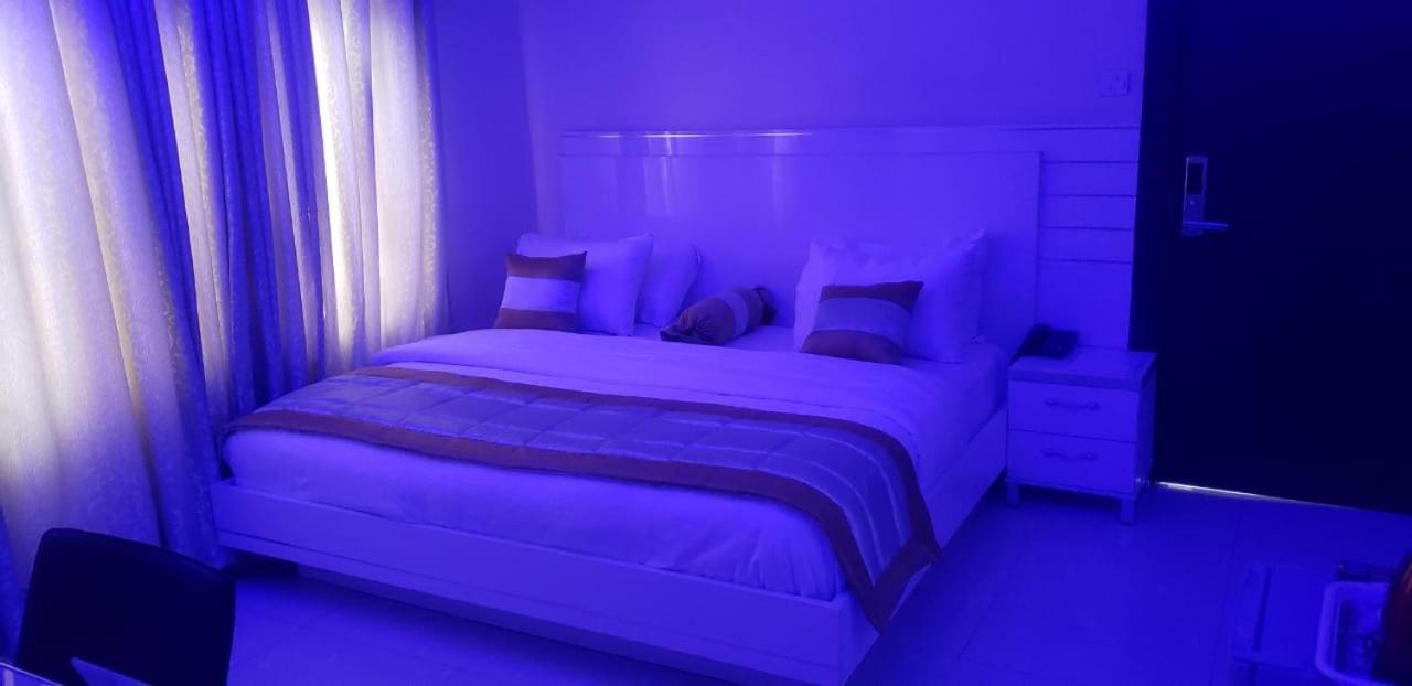 Appleville Suites Икея Экстерьер фото