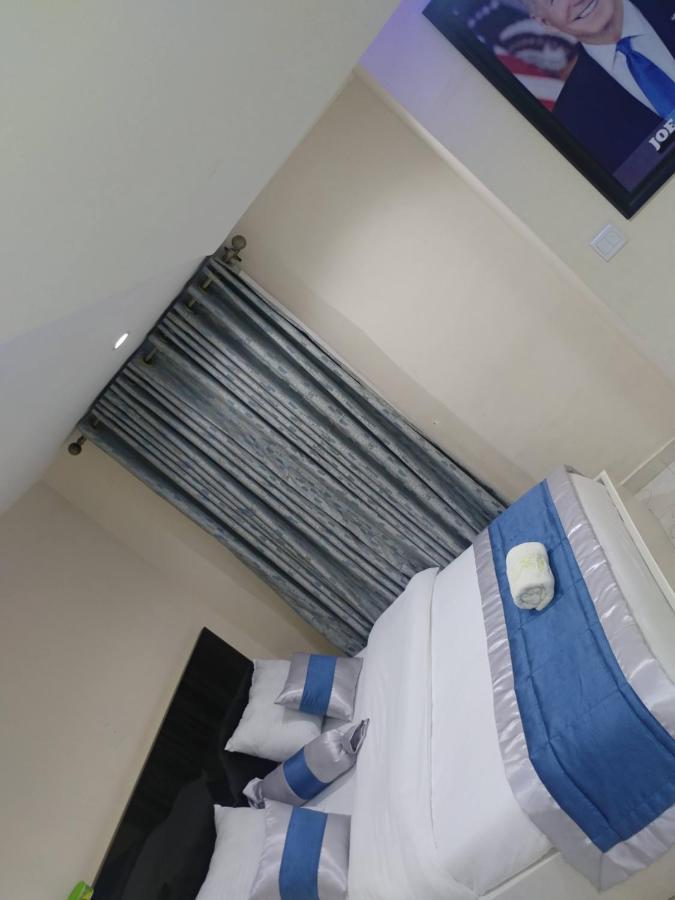 Appleville Suites Икея Экстерьер фото